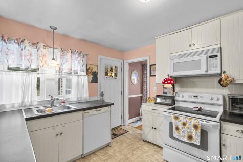 185 Columbus Avenue Meriden CT 06451