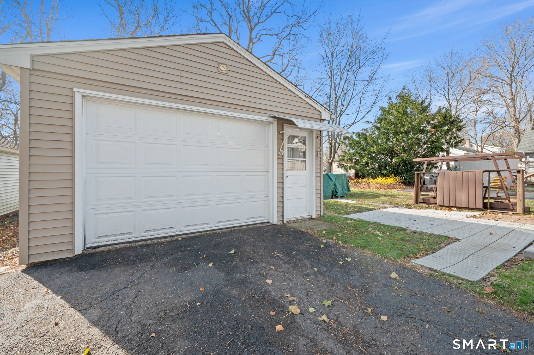 26 Doane Street Manchester CT 06040