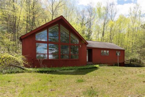 22 Wintonbury Road Simsbury CT 06070