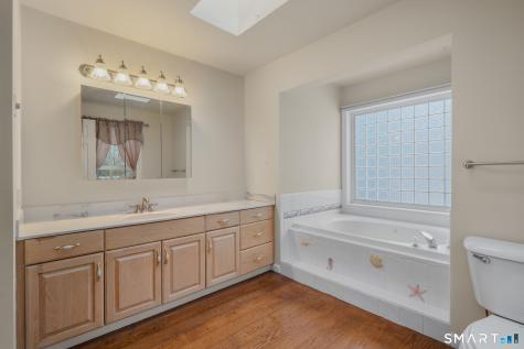 16 Greystone Drive Montville CT 06382