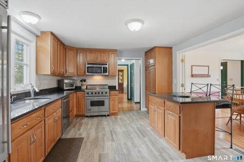 88 Nob Hill Road Cheshire CT 06410