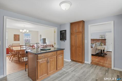 88 Nob Hill Road Cheshire CT 06410