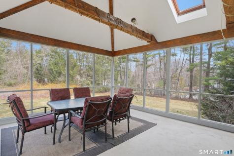 88 Nob Hill Road Cheshire CT 06410