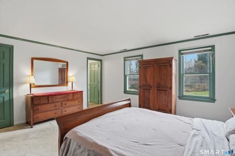 88 Nob Hill Road Cheshire CT 06410