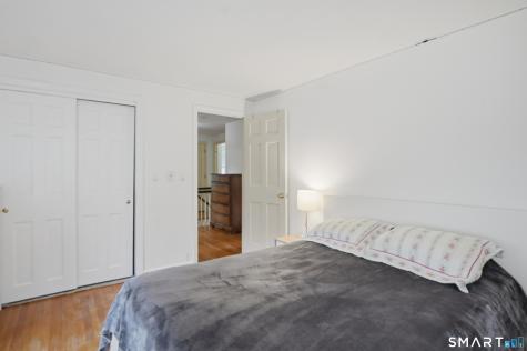 88 Nob Hill Road Cheshire CT 06410