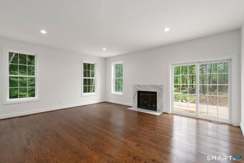 21 Angela Lane Willington CT 06279
