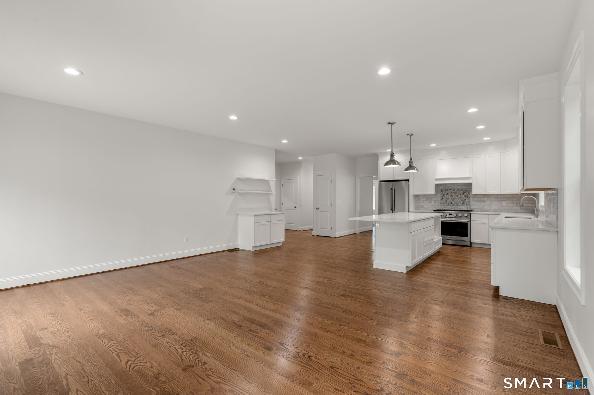 21 Angela Lane Willington CT 06279