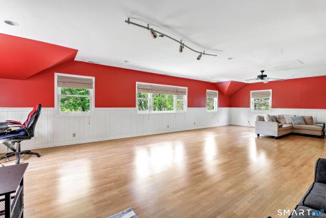 121 Picketts Ridge Road Redding CT 06896