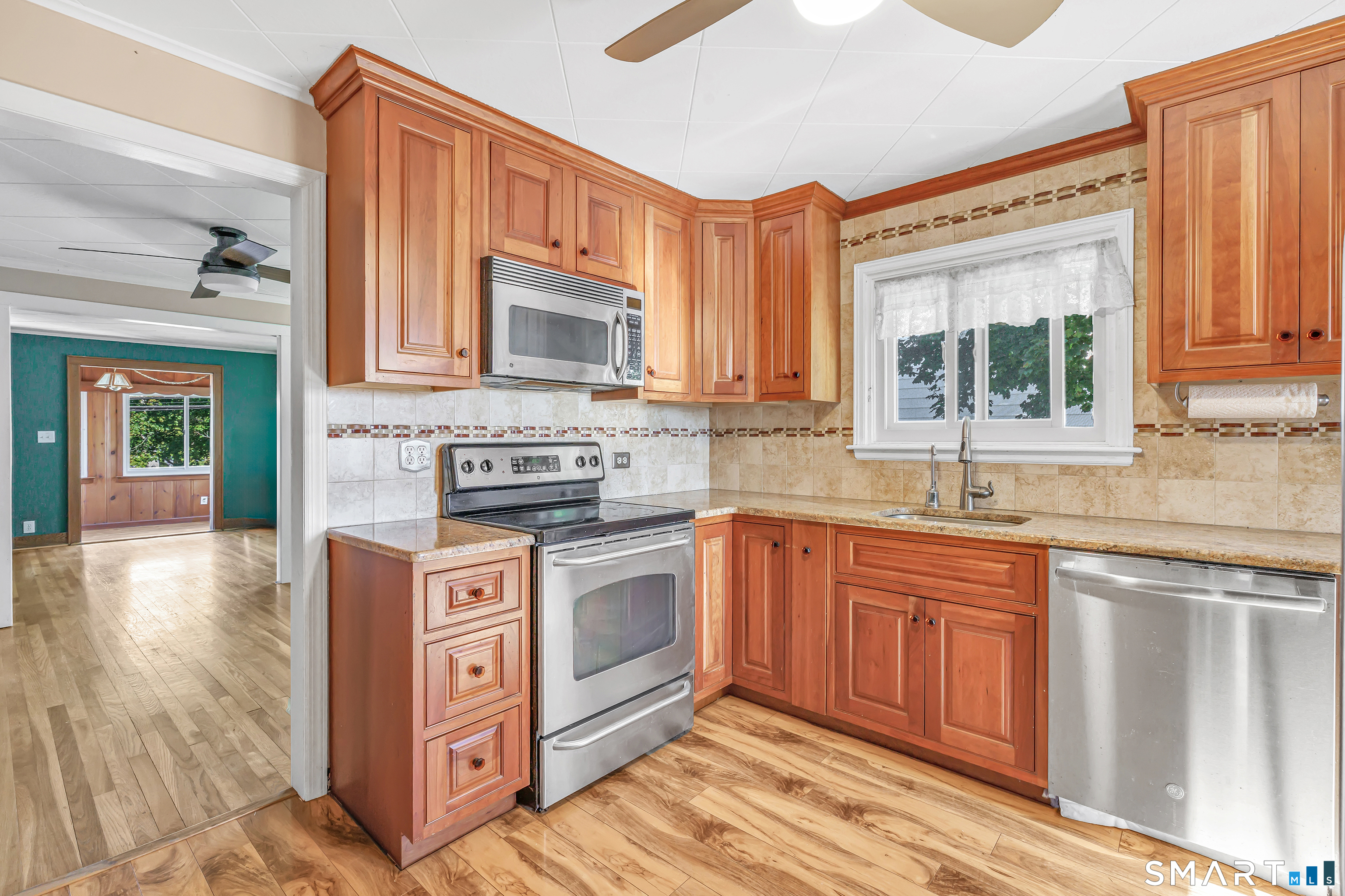 402 Patterson Avenue Stratford CT 06614