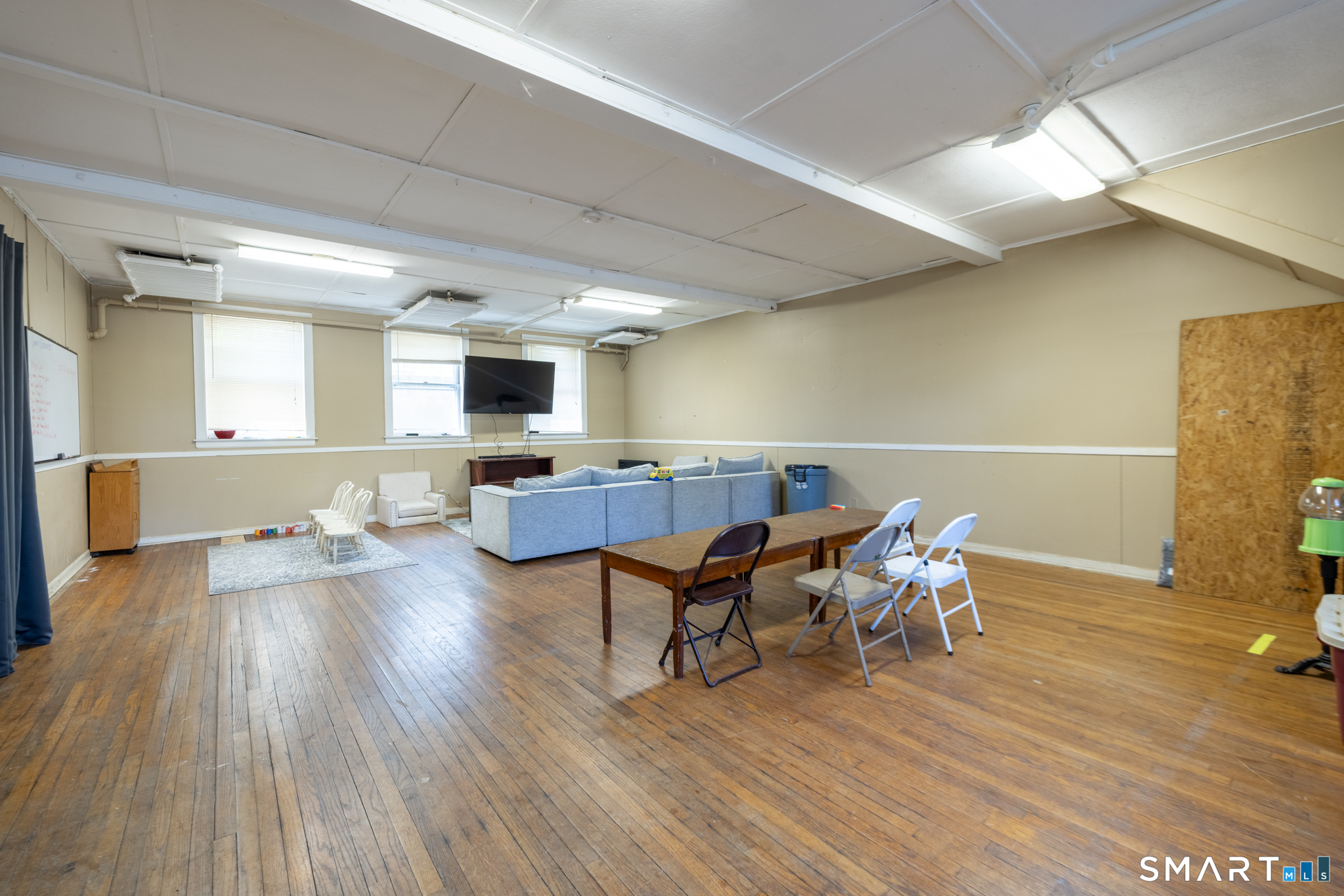 523 West Street Bristol CT 06010