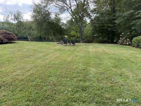 35 Greenwood Drive Trumbull CT 06611