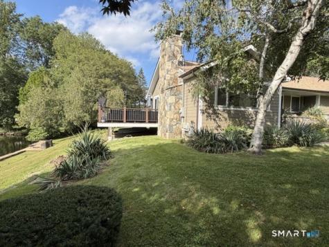 35 Greenwood Drive Trumbull CT 06611