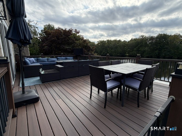 35 Greenwood Drive Trumbull CT 06611