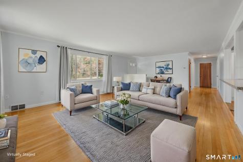 448 Mohegan Avenue Parkway Waterford CT 06375