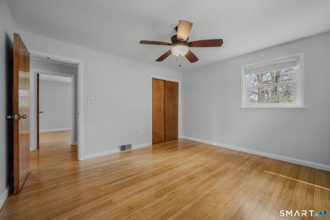 448 Mohegan Avenue Parkway Waterford CT 06375