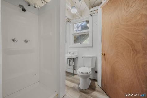 448 Mohegan Avenue Parkway Waterford CT 06375