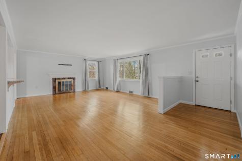 448 Mohegan Avenue Parkway Waterford CT 06375
