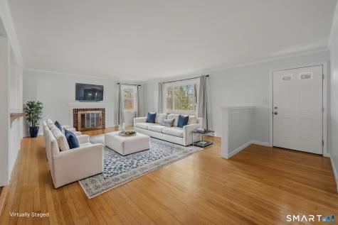 448 Mohegan Avenue Parkway Waterford CT 06375
