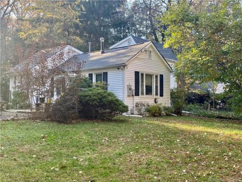 204 Middle River Road Danbury CT 06811