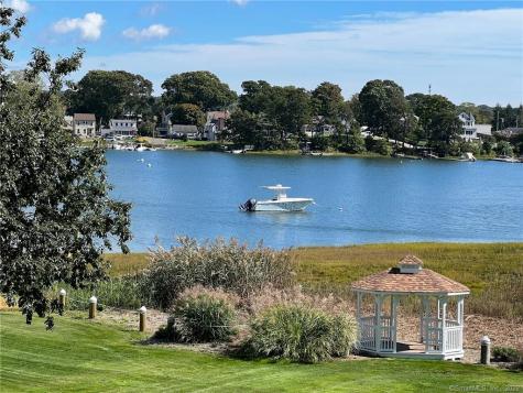 47 Oswegatchie Hills Road East Lyme CT 06357