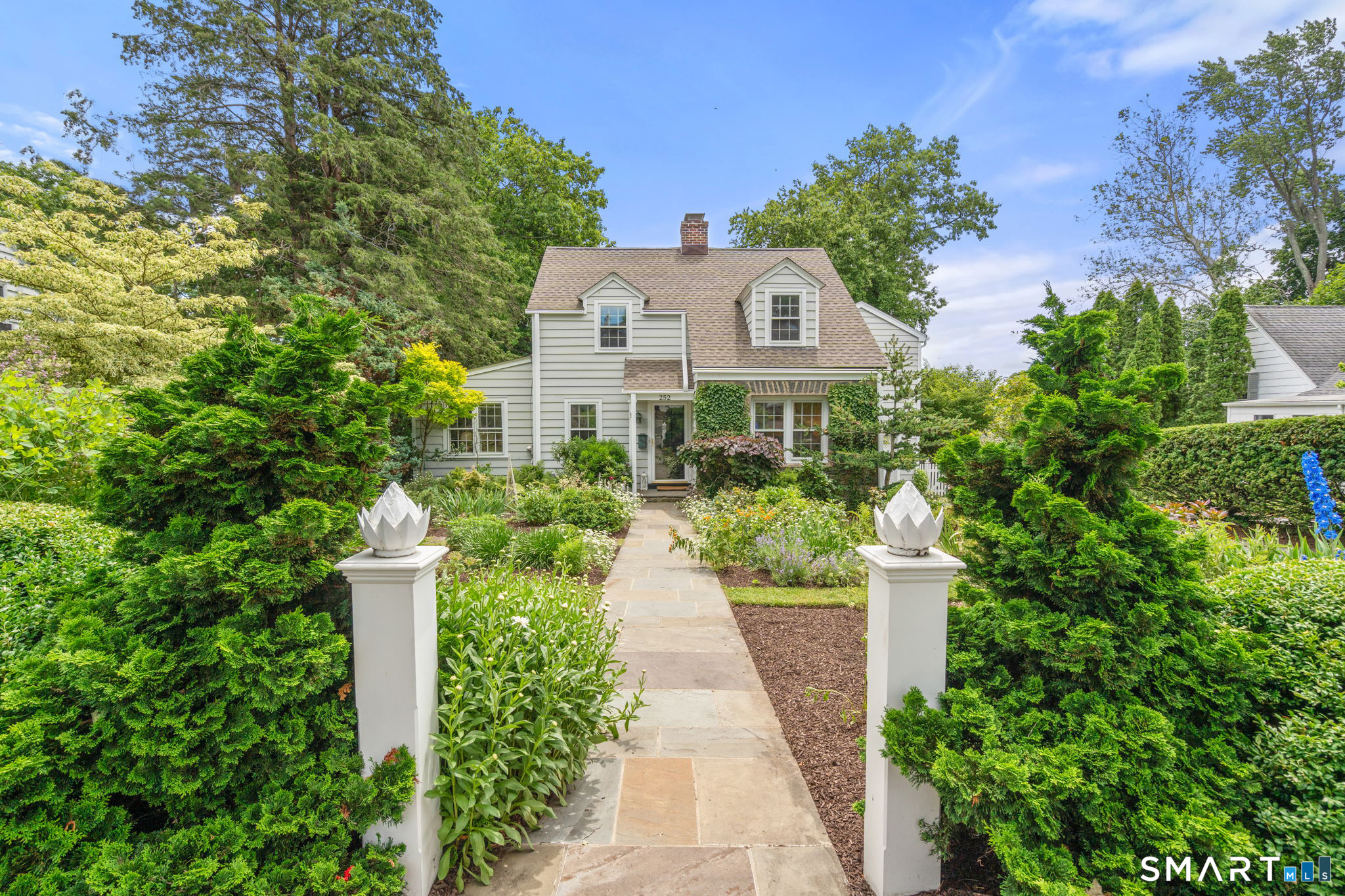 252 Shoreham Village Drive Fairfield CT 06824