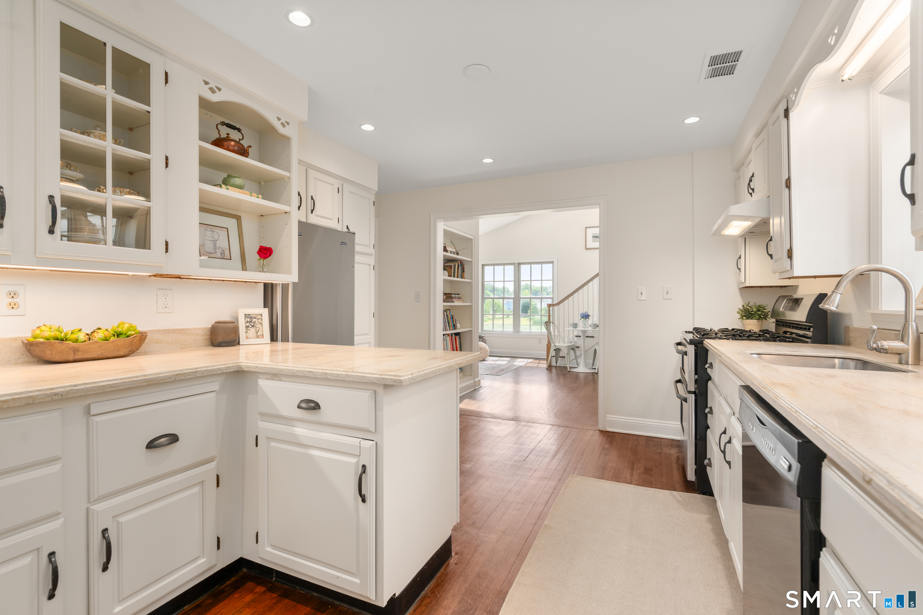 252 Shoreham Village Drive Fairfield CT 06824
