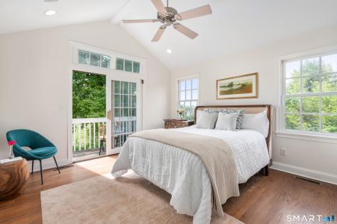 252 Shoreham Village Drive Fairfield CT 06824