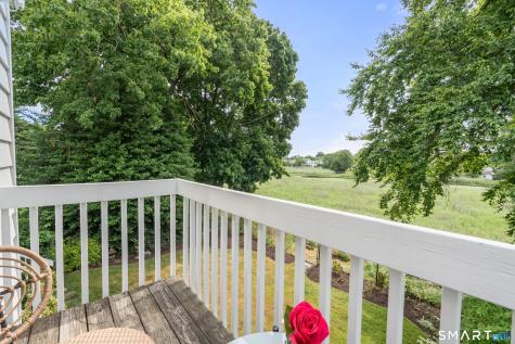 252 Shoreham Village Drive Fairfield CT 06824