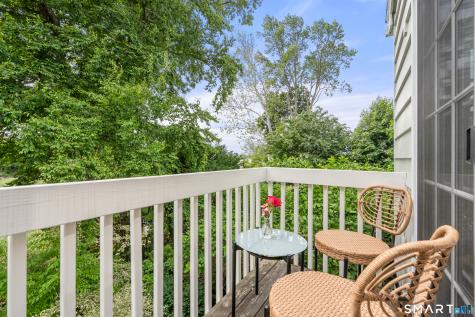 252 Shoreham Village Drive Fairfield CT 06824