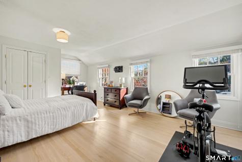 70 Southfield Road Fairfield CT 06824