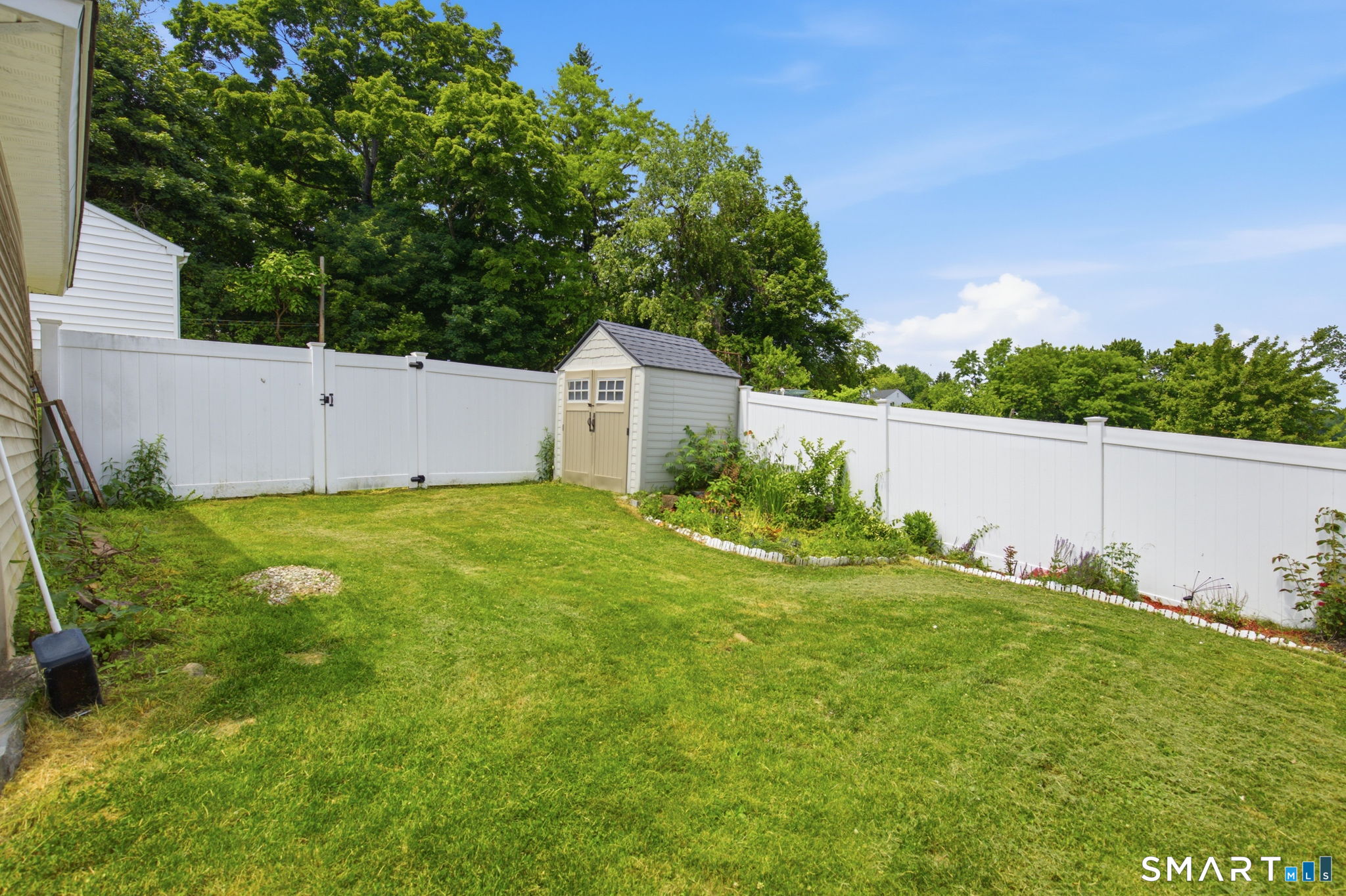 250 Bradley Avenue Waterbury CT 06708