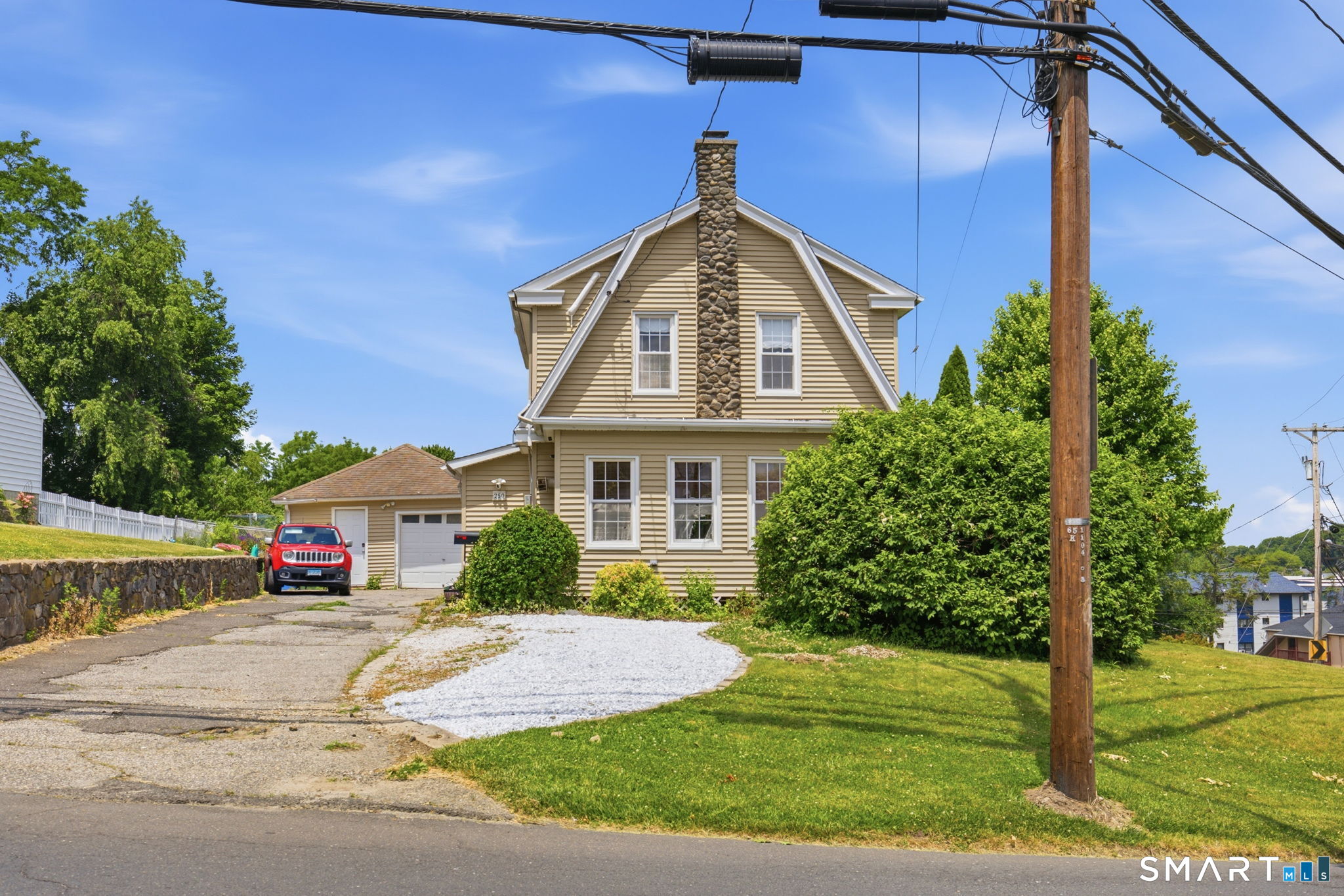 250 Bradley Avenue Waterbury CT 06708