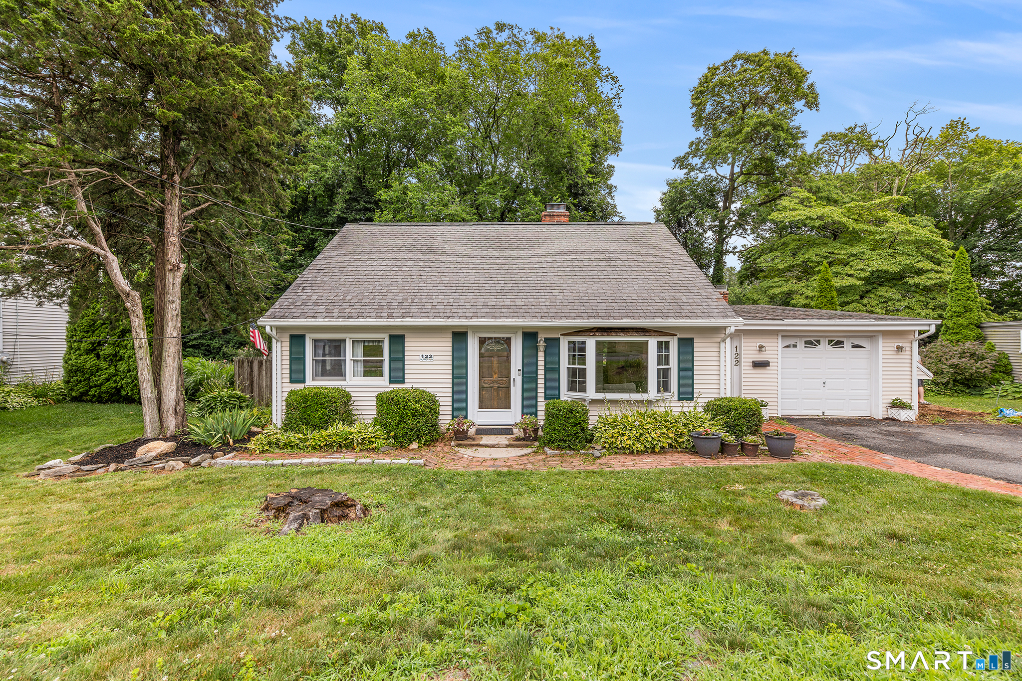 122 Wepawaug Drive Milford CT 06461