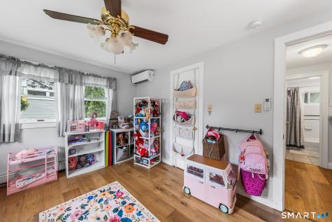 122 Wepawaug Drive Milford CT 06461