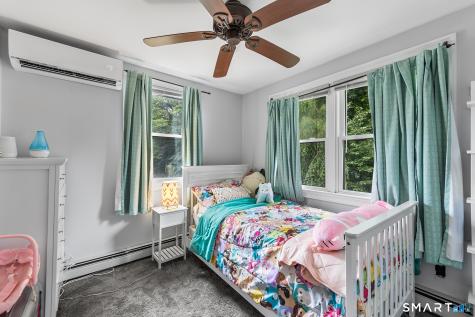 122 Wepawaug Drive Milford CT 06461