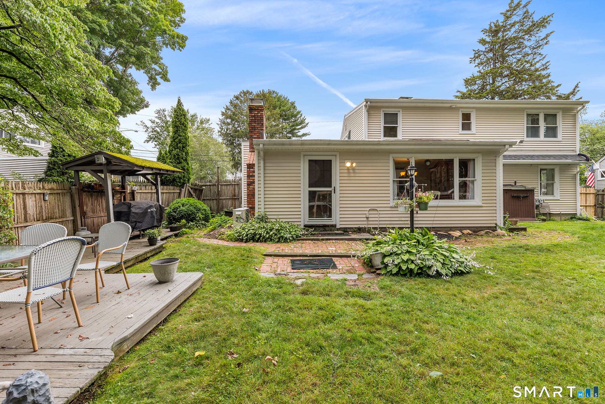 122 Wepawaug Drive Milford CT 06461