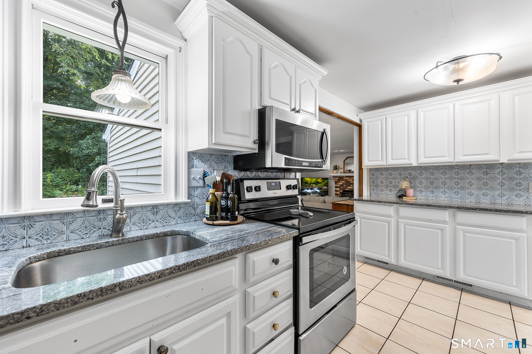 122 Wepawaug Drive Milford CT 06461