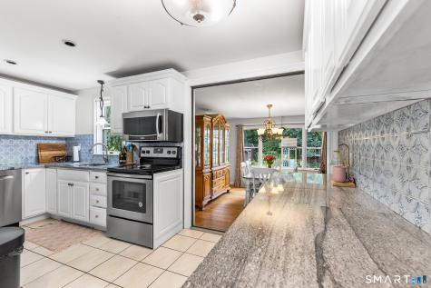 122 Wepawaug Drive Milford CT 06461