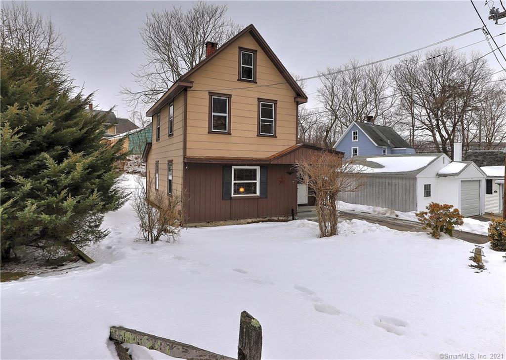 12 North Street Seymour CT 06483
