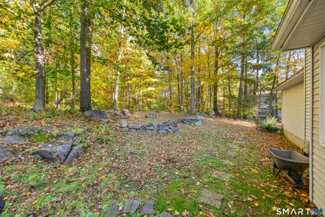 52 Smoke Rise Circle Prospect CT 06712