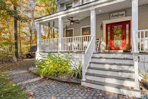 52 Smoke Rise Circle Prospect CT 06712