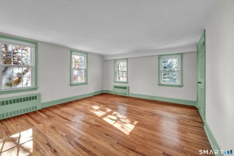 1 Reservoir Road Newtown CT 06470