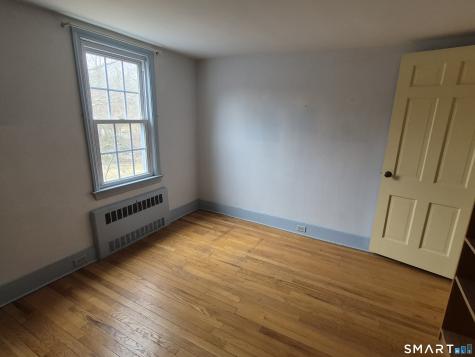 1 Reservoir Road Newtown CT 06470