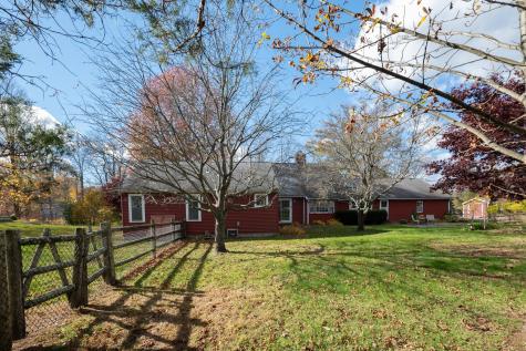1 Reservoir Road Newtown CT 06470