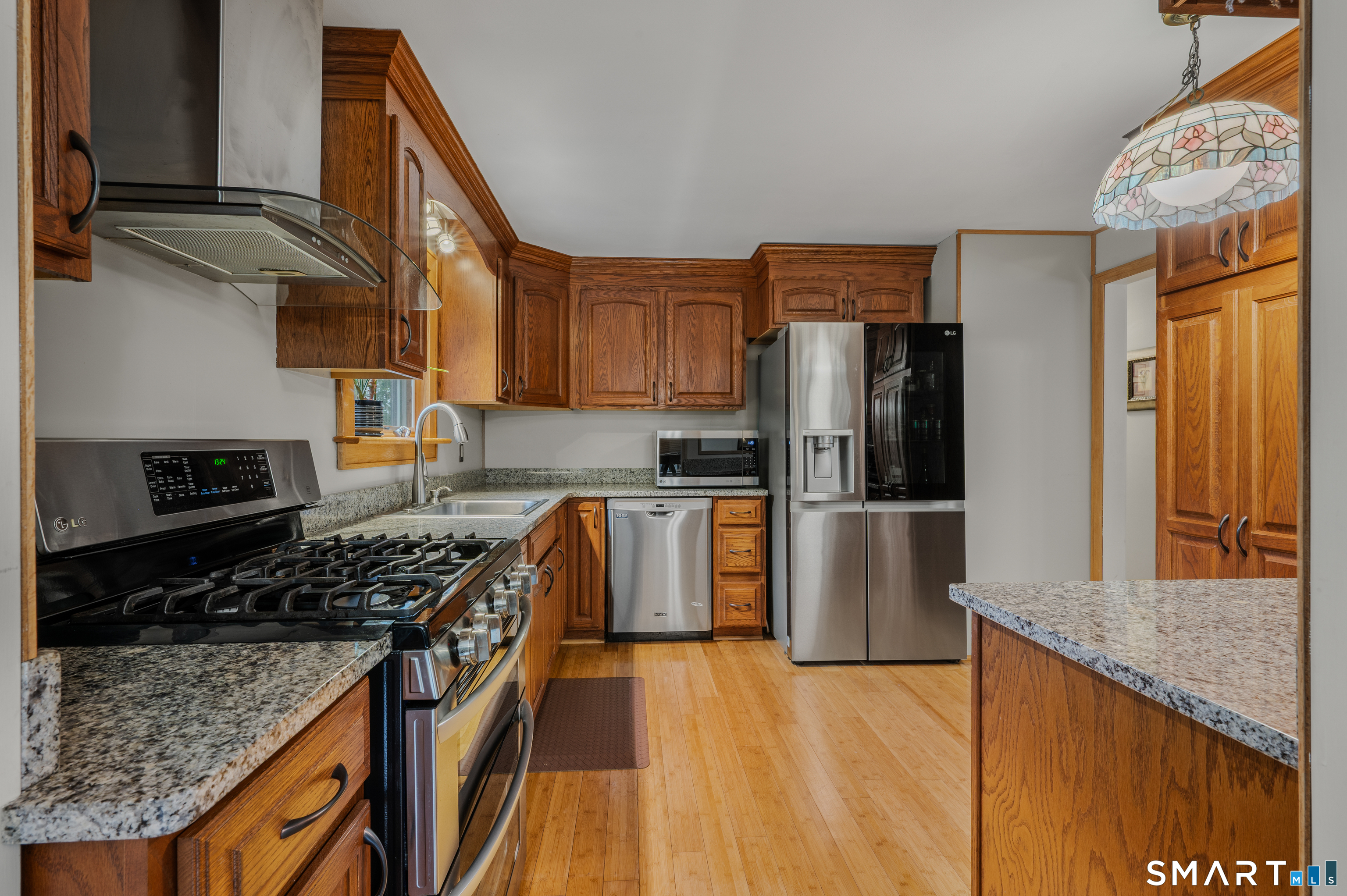 17 Louise Drive East Lyme CT 06357