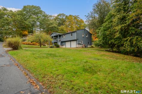 17 Louise Drive East Lyme CT 06357