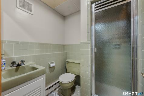 17 Louise Drive East Lyme CT 06357