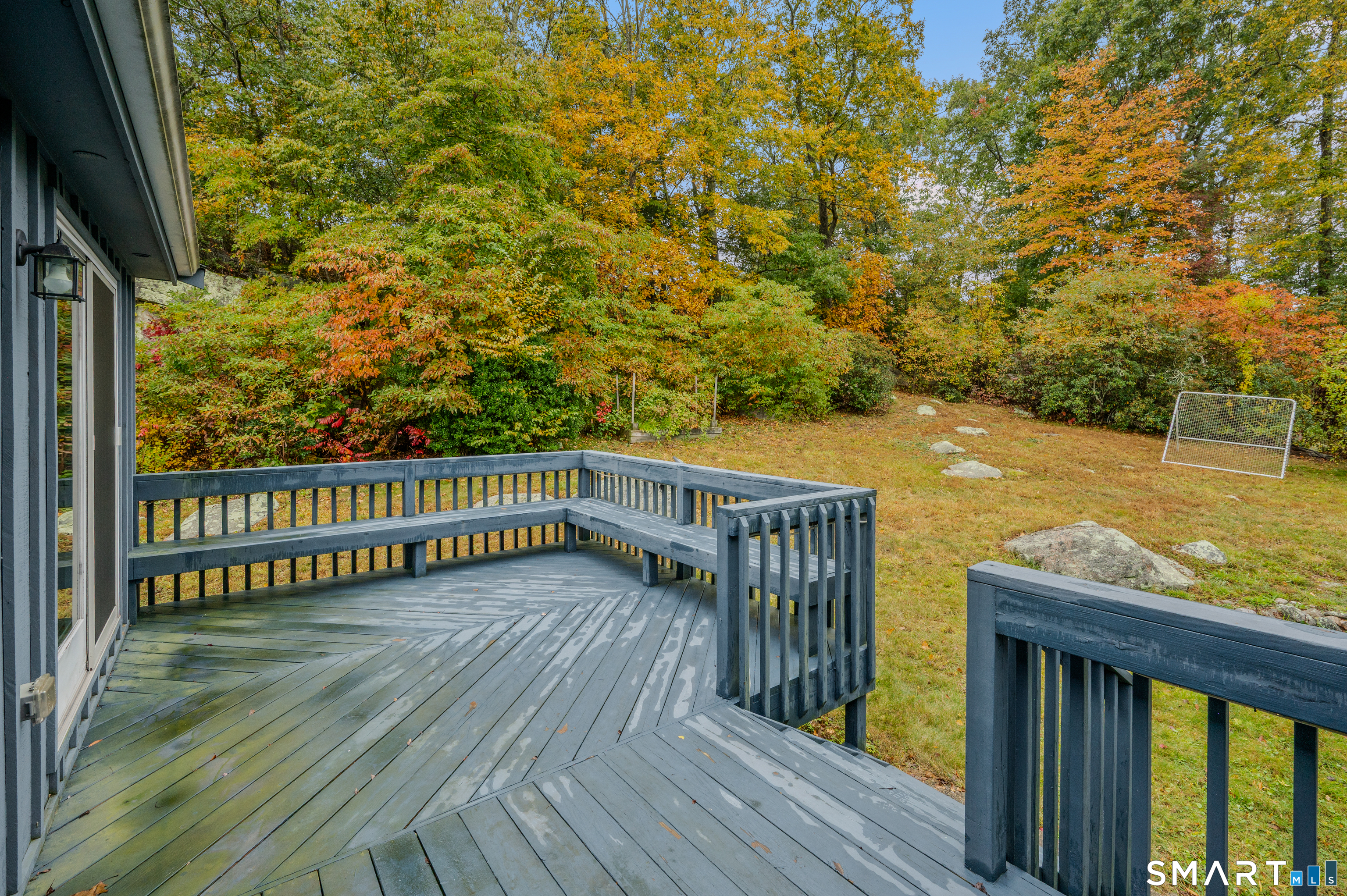 17 Louise Drive East Lyme CT 06357