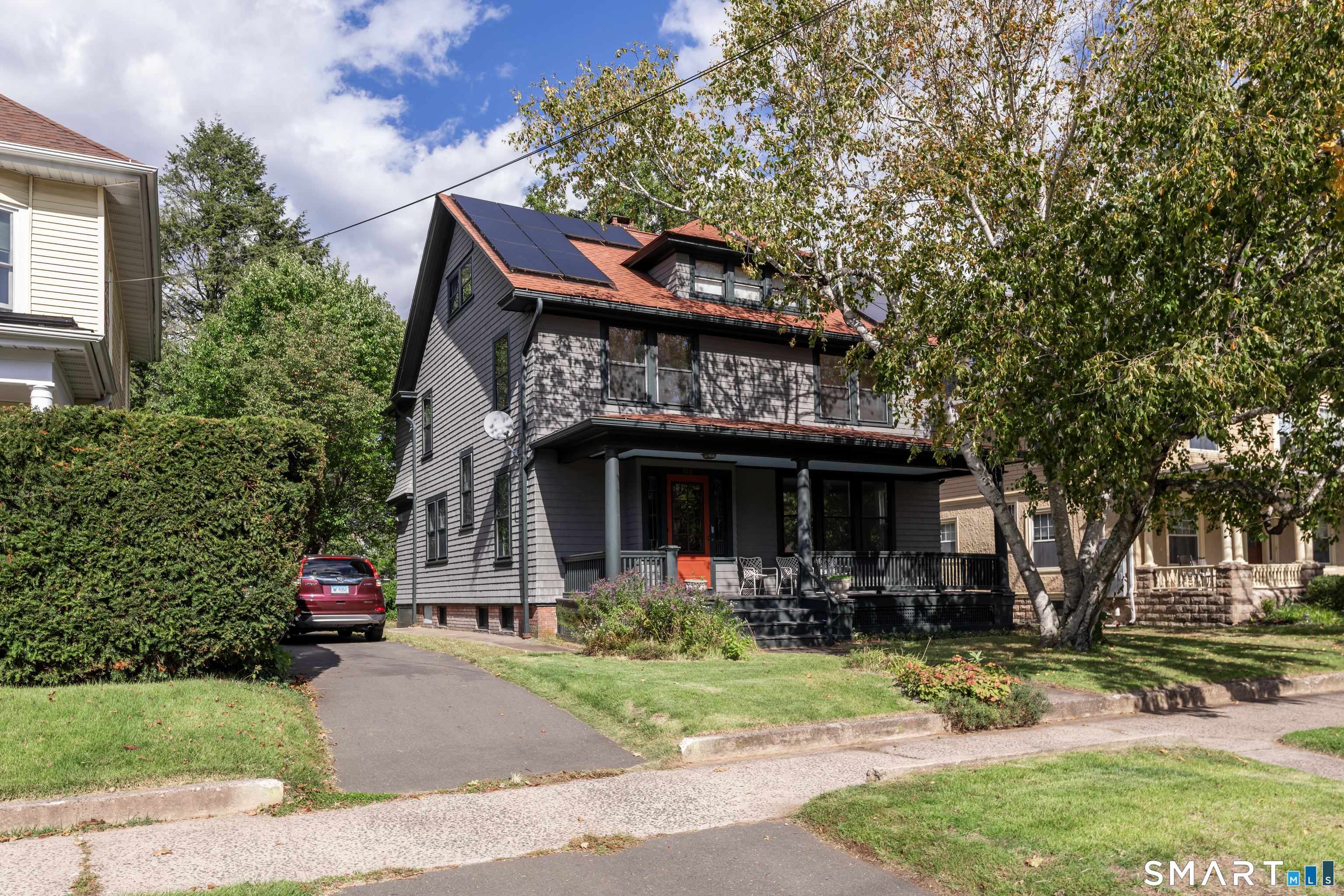 813 Edgewood Avenue New Haven CT 06515