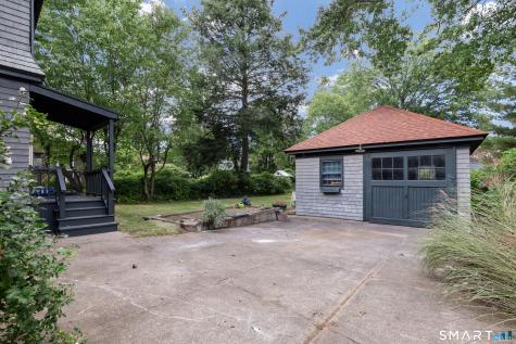 813 Edgewood Avenue New Haven CT 06515